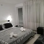 Tzonevi 3*
