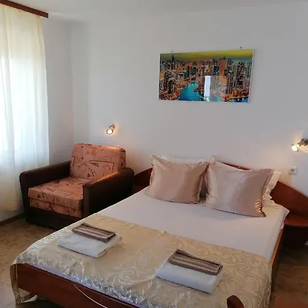 게스트하우스 Tzonevi