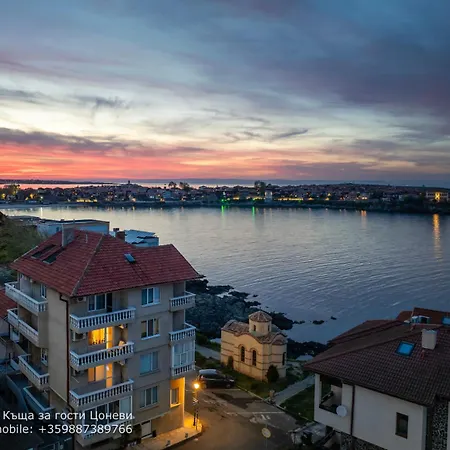 Tzonevi 3* 소조폴