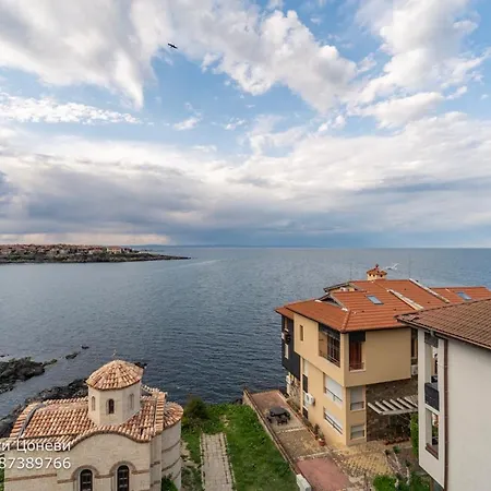 게스트하우스 Tzonevi 3*