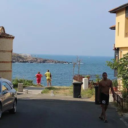 Maison d'hôtes Tzonevi 3*